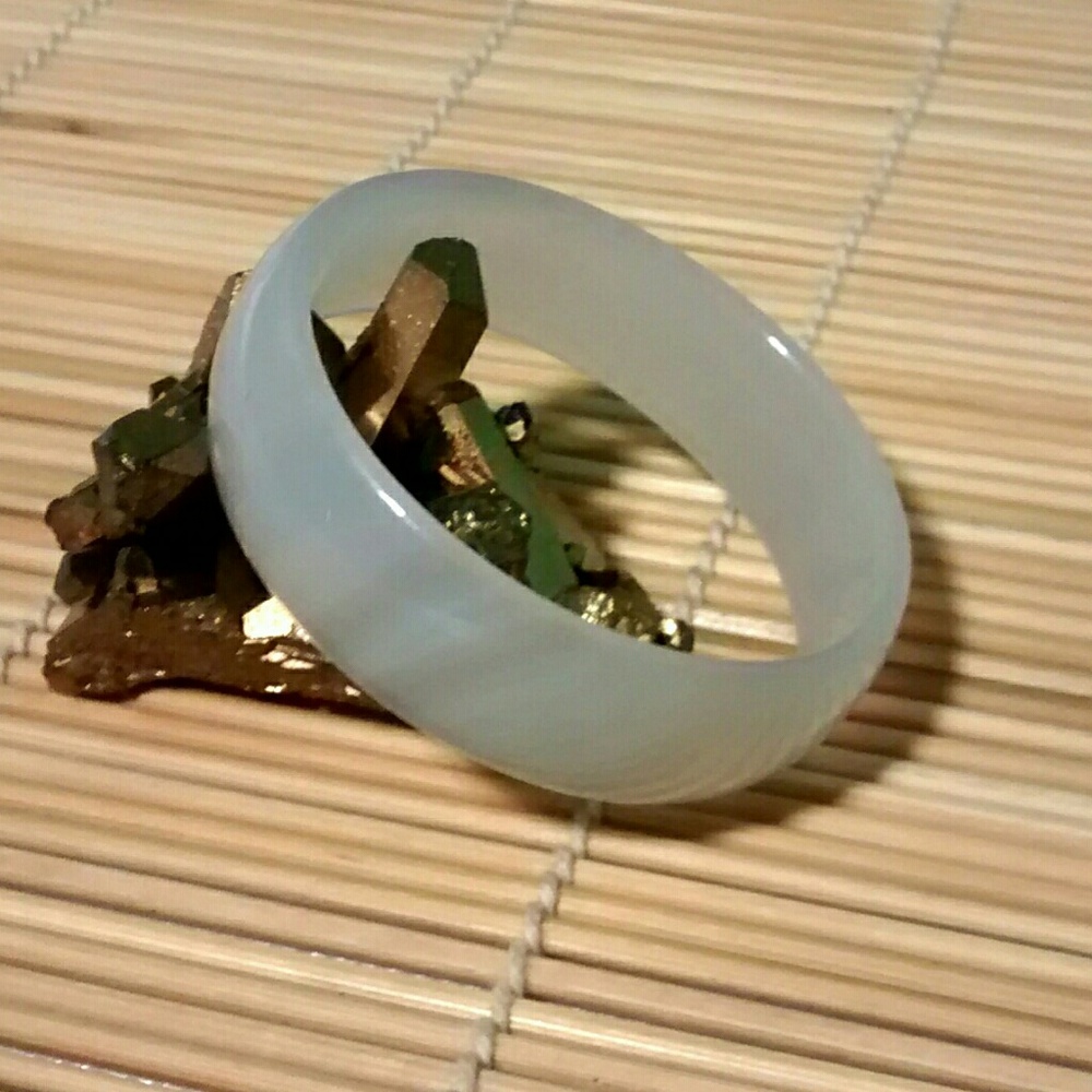 Child's Size Natural White Jade Bangle Bracelet - Picture 1 of 3